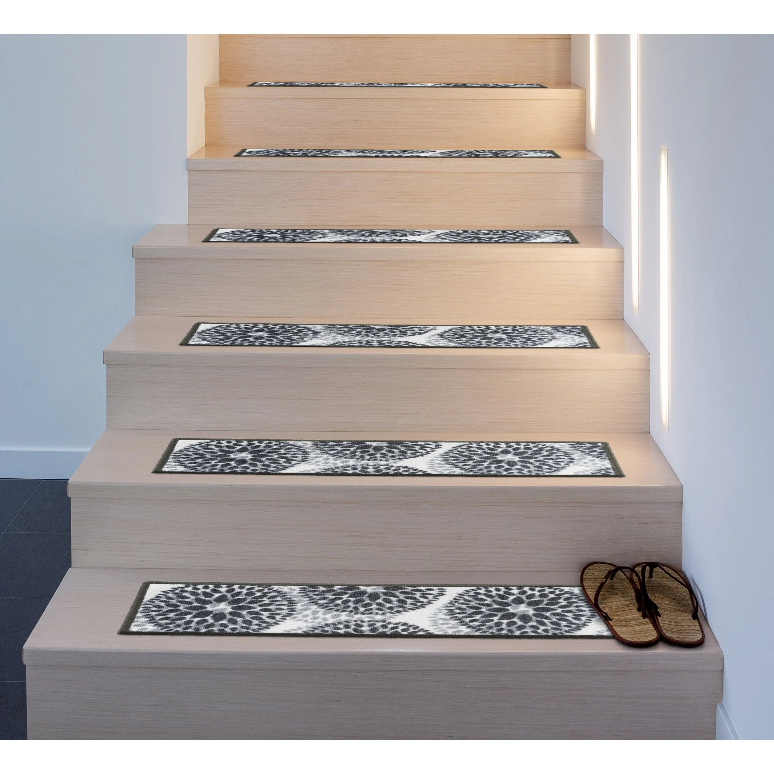 World Rug Gallery Modern Floral Circles Non-Slip Stair Treads