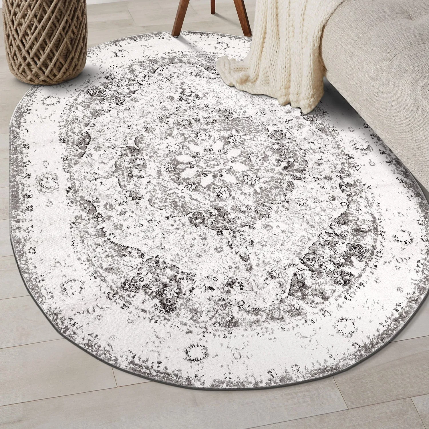 World Rug Gallery Vintage Oriental Distressed Medallion Rug