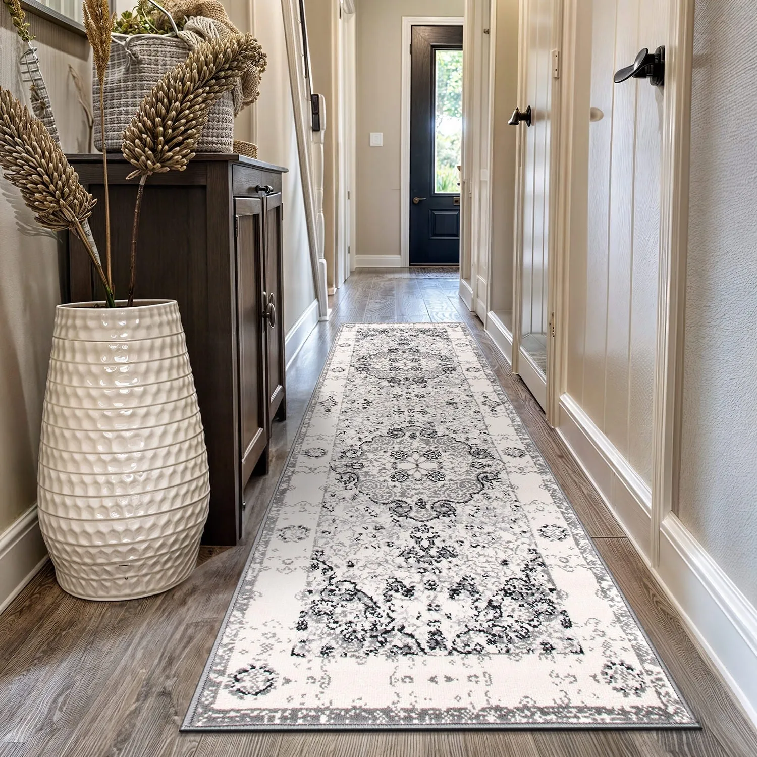 World Rug Gallery Vintage Oriental Distressed Medallion Rug